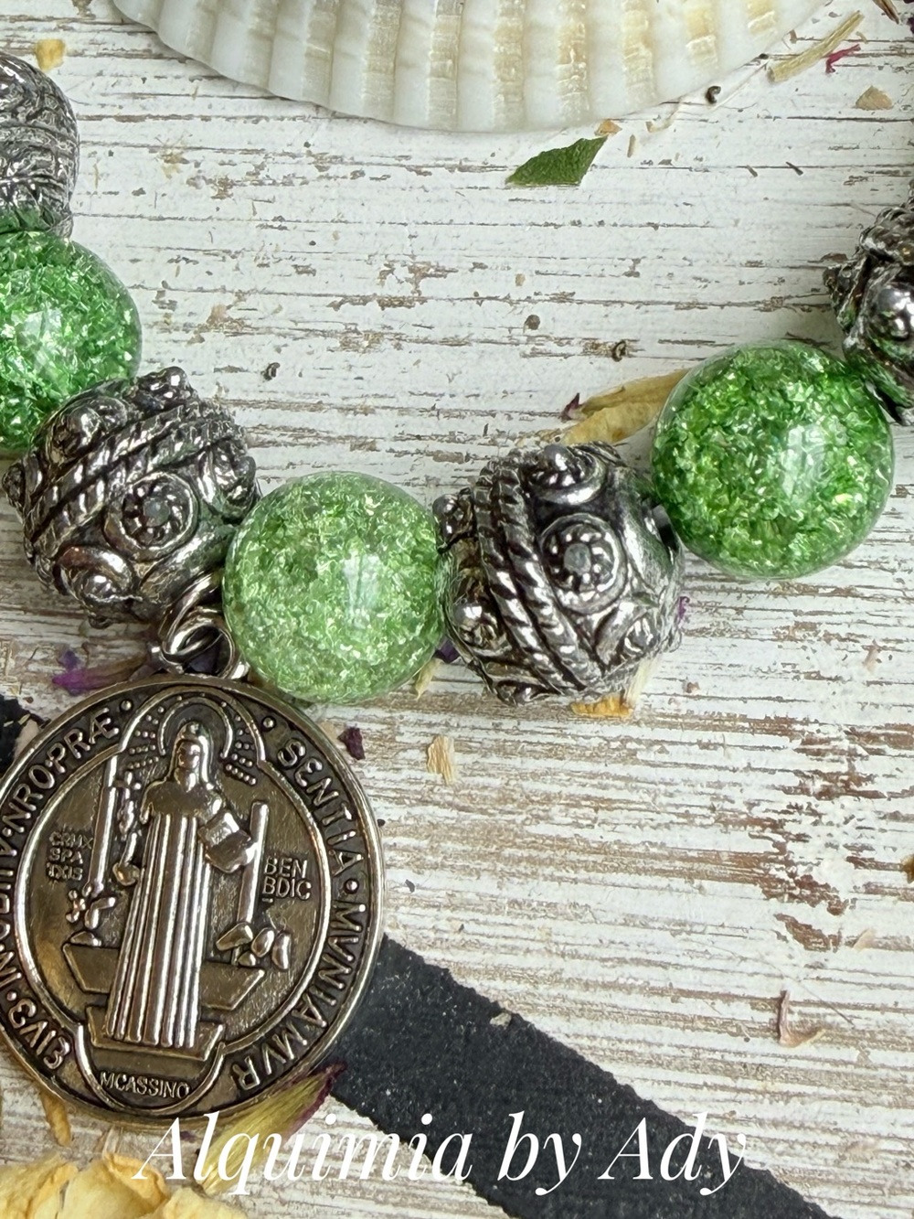 EXAGGERATED & Green QUARTZ CHUNKY Bead Stretch Bracelet